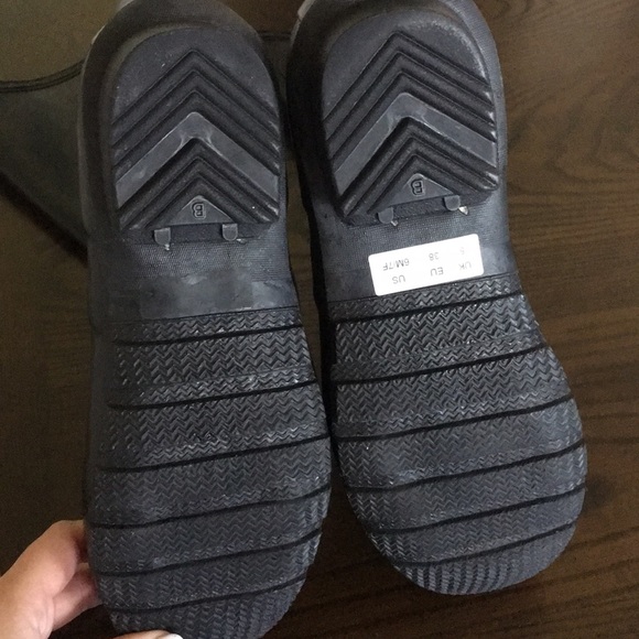 Hunter Original Tall Rain Boot - Picture 3 of 4